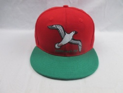 GULL custom embroidery snapback trucker cap in red/green